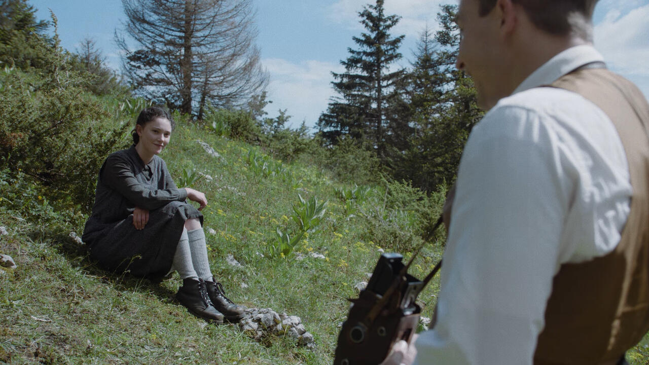 A bras-le-corps (Silent Rebellion)