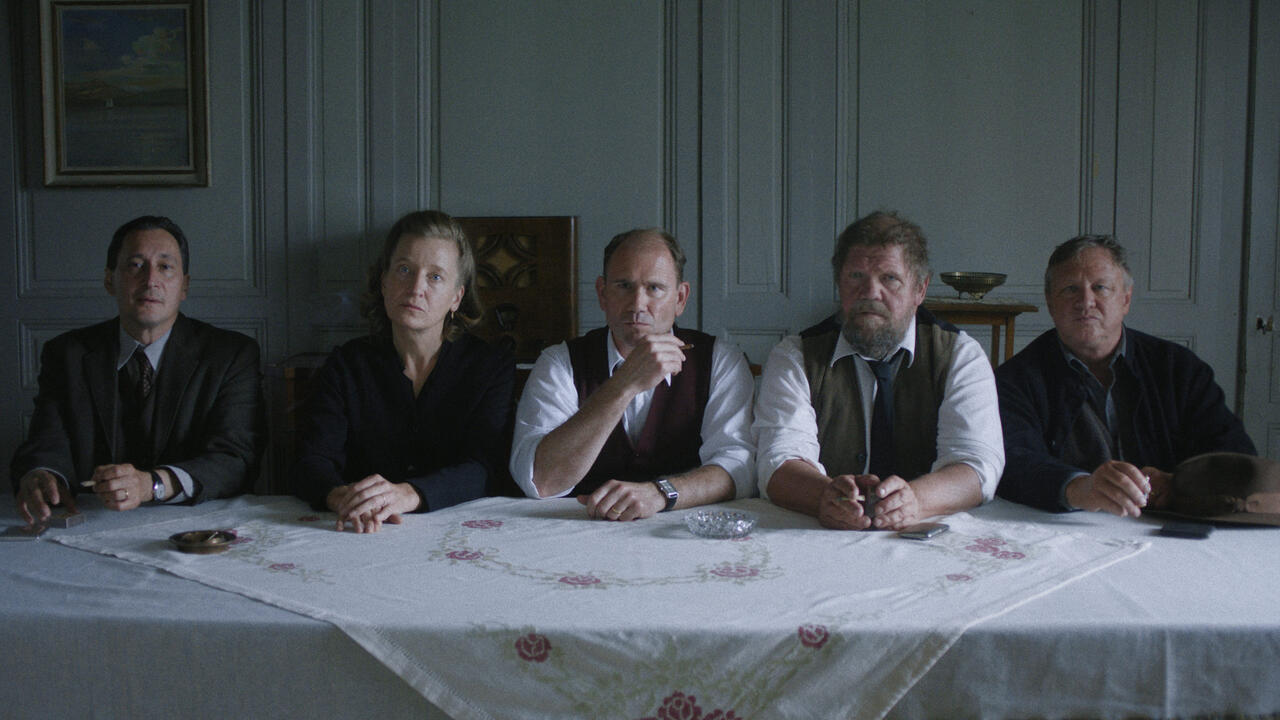 A bras-le-corps (Silent Rebellion)