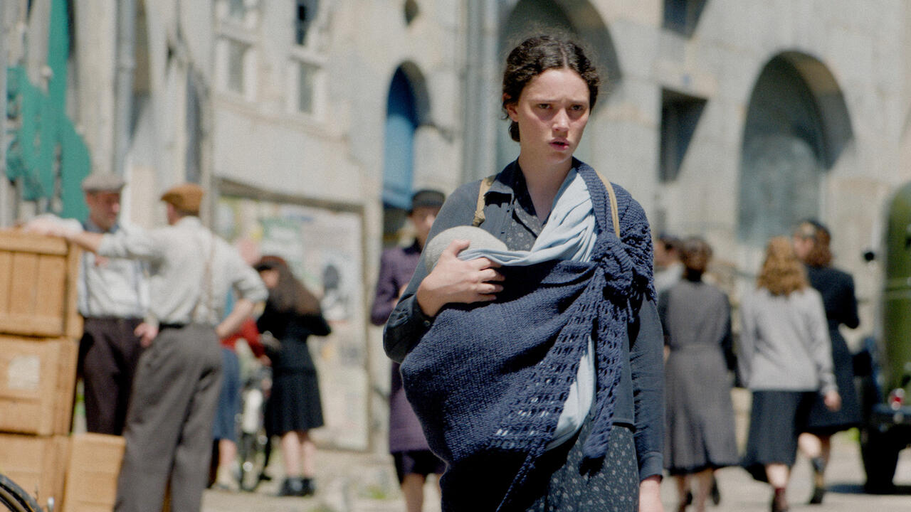 A bras-le-corps (Silent Rebellion)